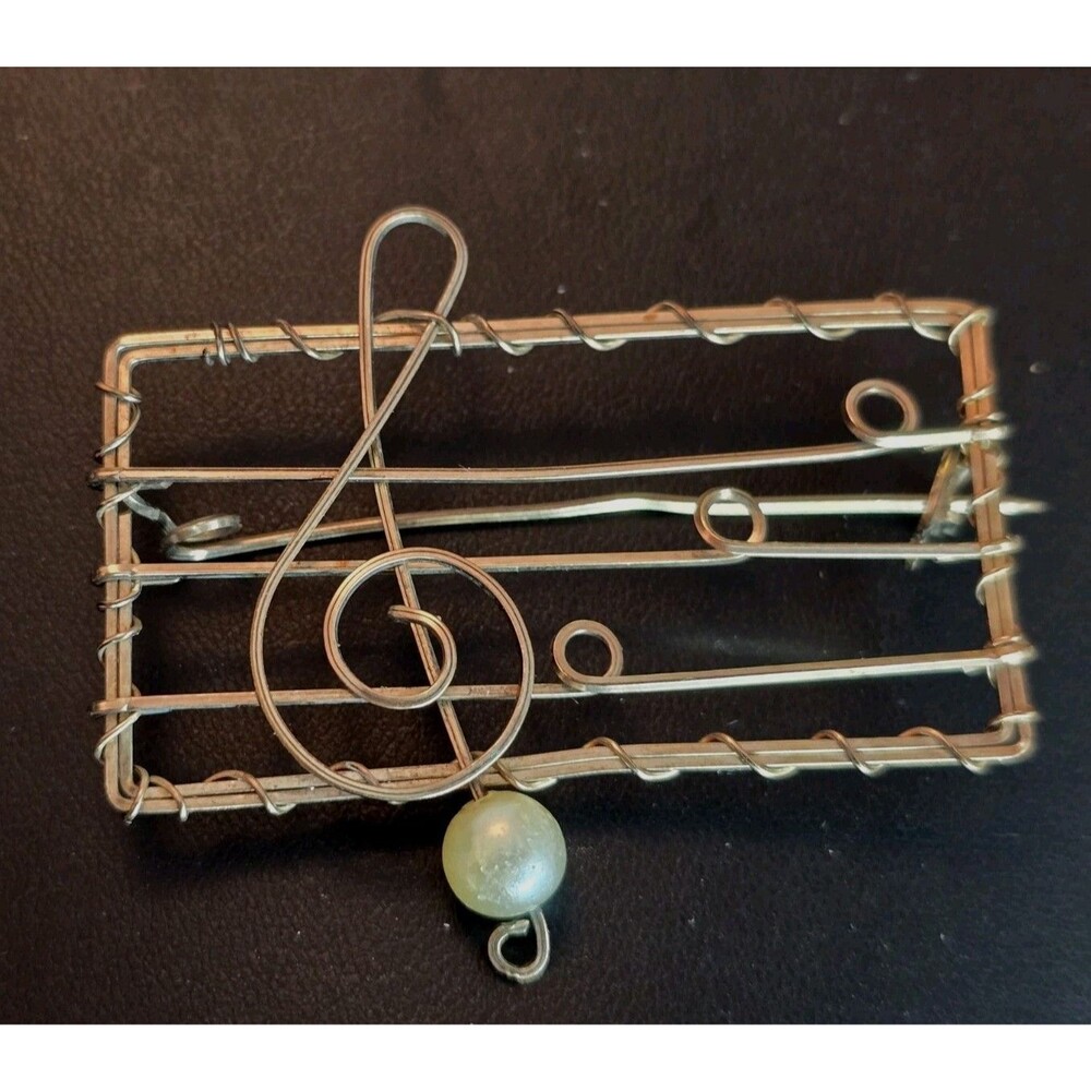 Vintage Artisan Wire Wrapped Brooch Faux Pearl Dangle Open Frame C Clasp #916